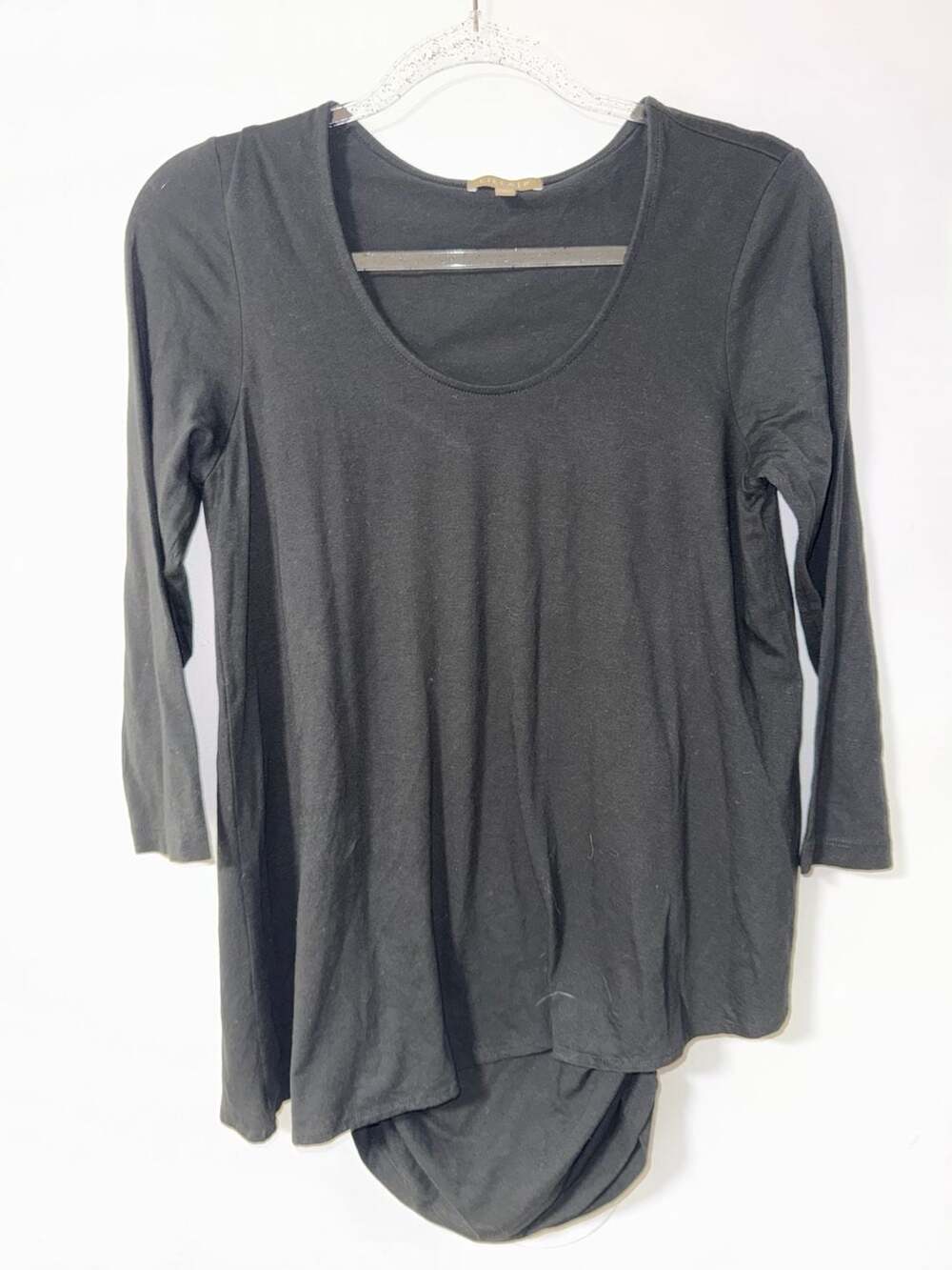 Lilla P Black Asymmetric Scoop Neck 3/4 Sleeve Tunic Top